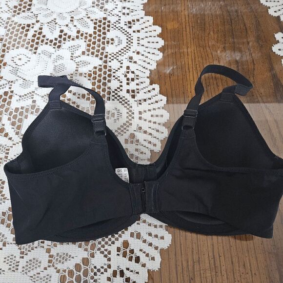 Wacoal Bra  - Picture 2 of 4